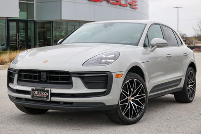 2026 Porsche Macan Base