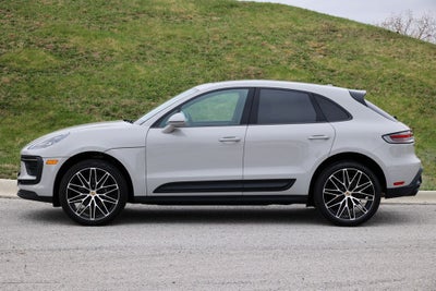 2026 Porsche Macan Base