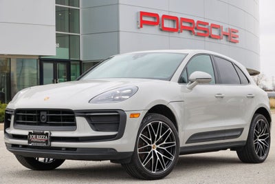 2026 Porsche Macan Base