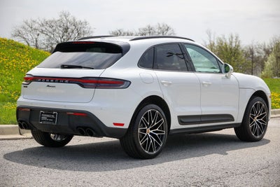 2026 Porsche Macan Base