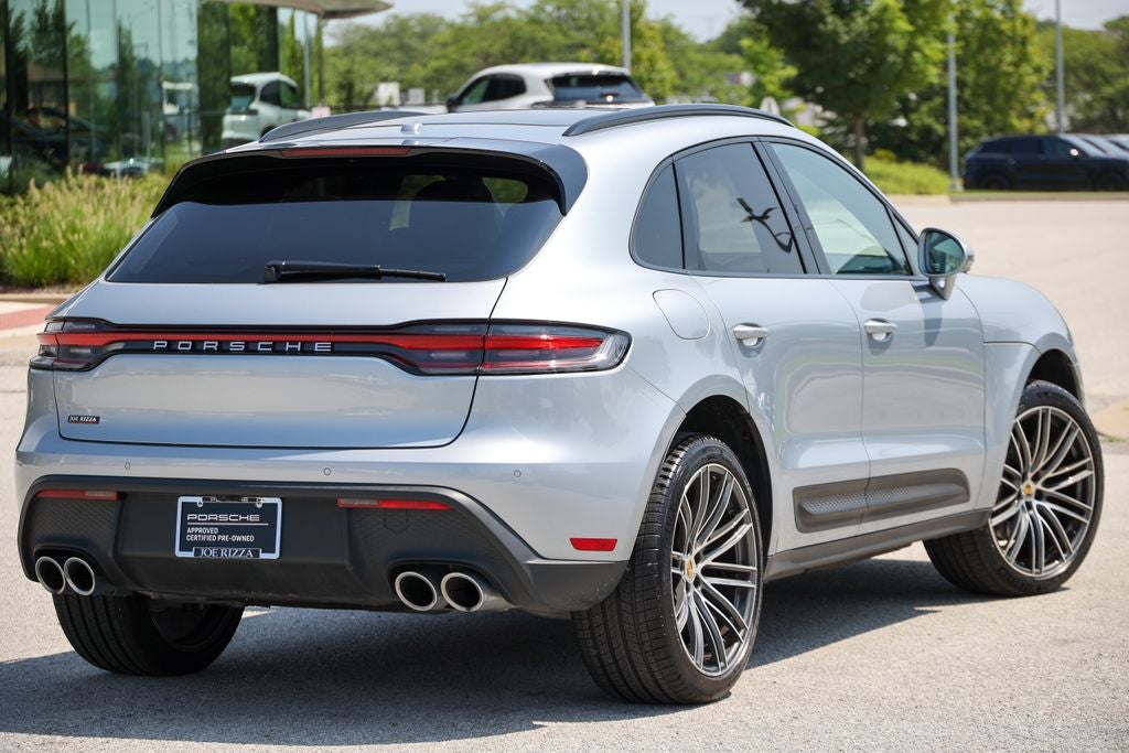 2026 Porsche Macan Base