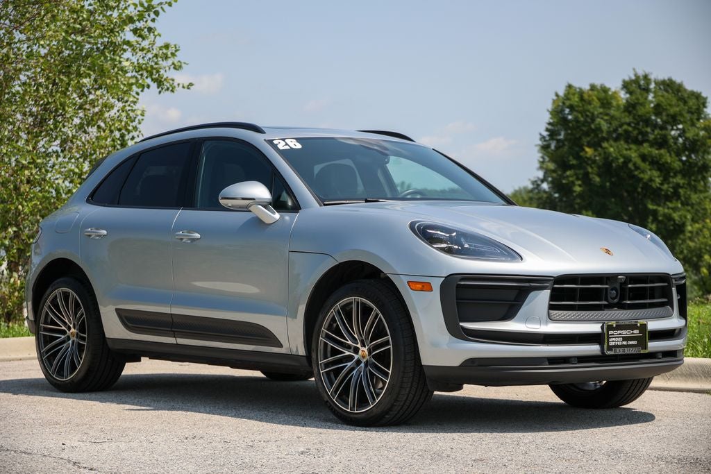 2026 Porsche Macan Base