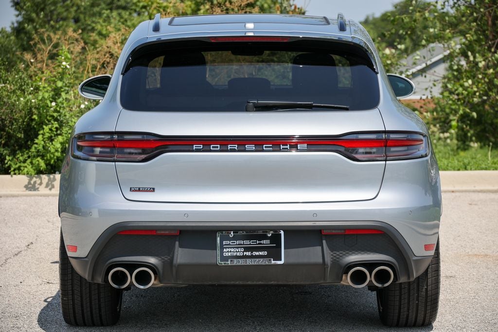 2026 Porsche Macan Base