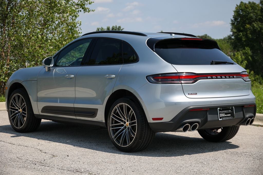 2026 Porsche Macan Base