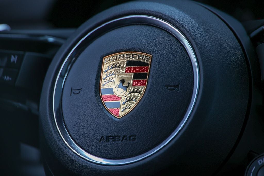 2026 Porsche Macan Base