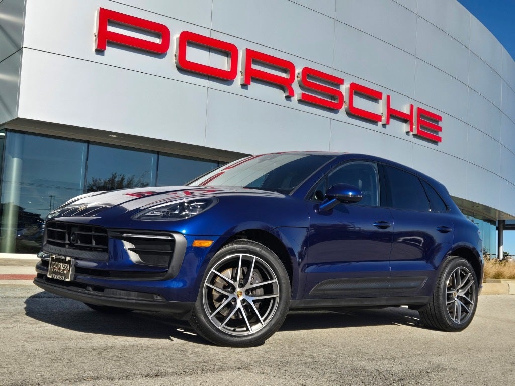 2024 Porsche Macan Base