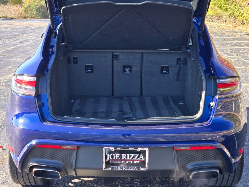 2024 Porsche Macan Base