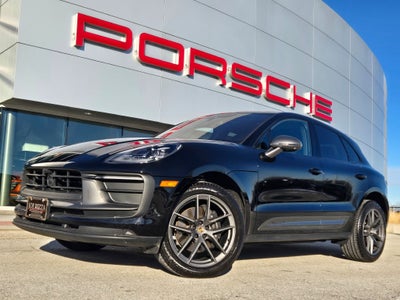 2025 Porsche Macan T