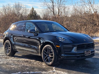 2025 Porsche Macan T