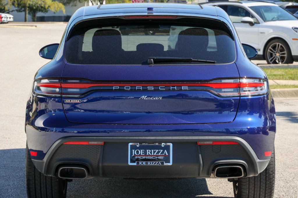 2026 Porsche Macan Base
