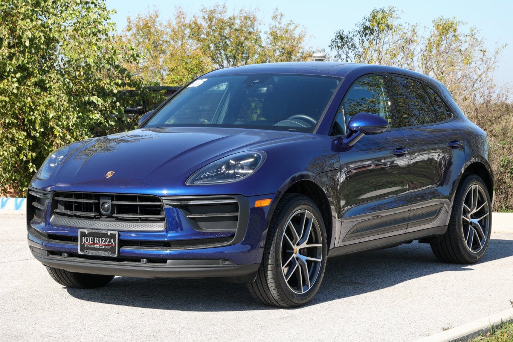 2026 Porsche Macan Base