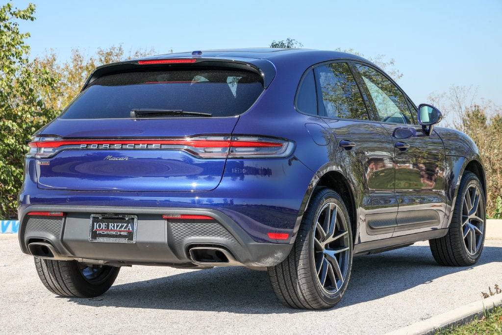 2026 Porsche Macan Base