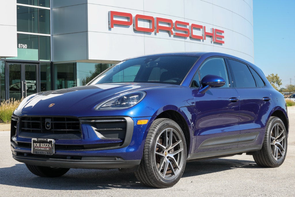 2026 Porsche Macan Base