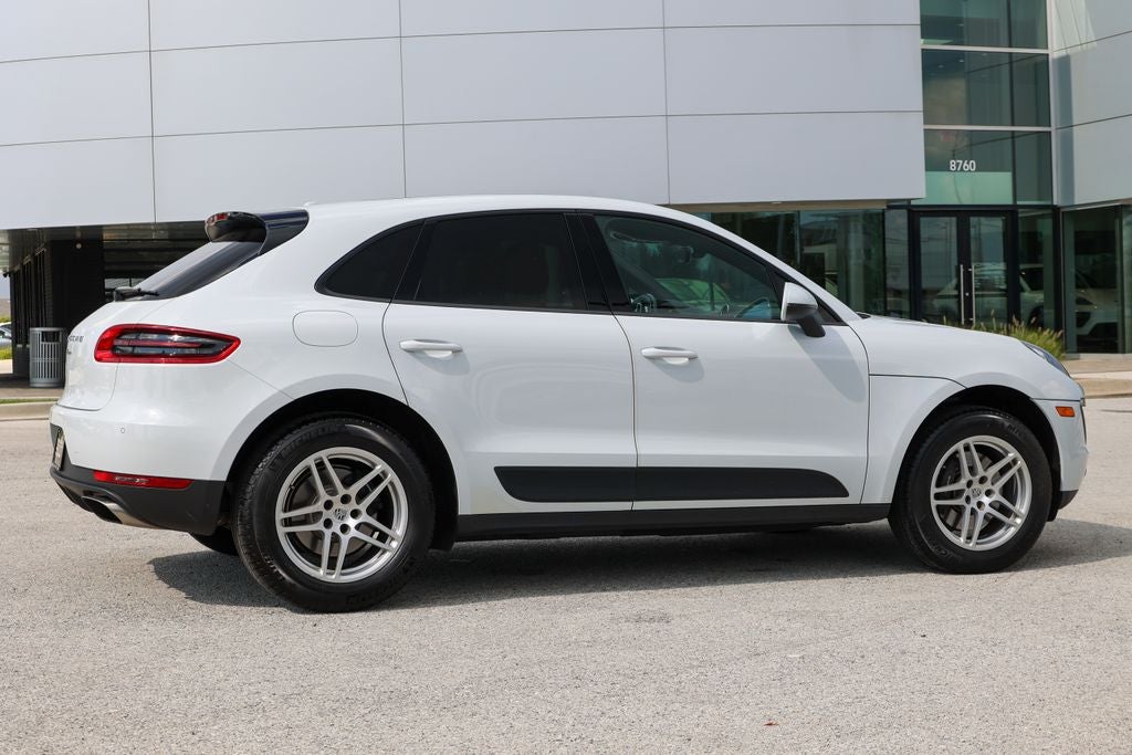 2017 Porsche Macan Base