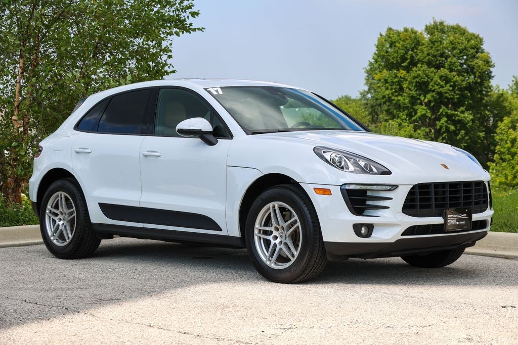 2017 Porsche Macan Base