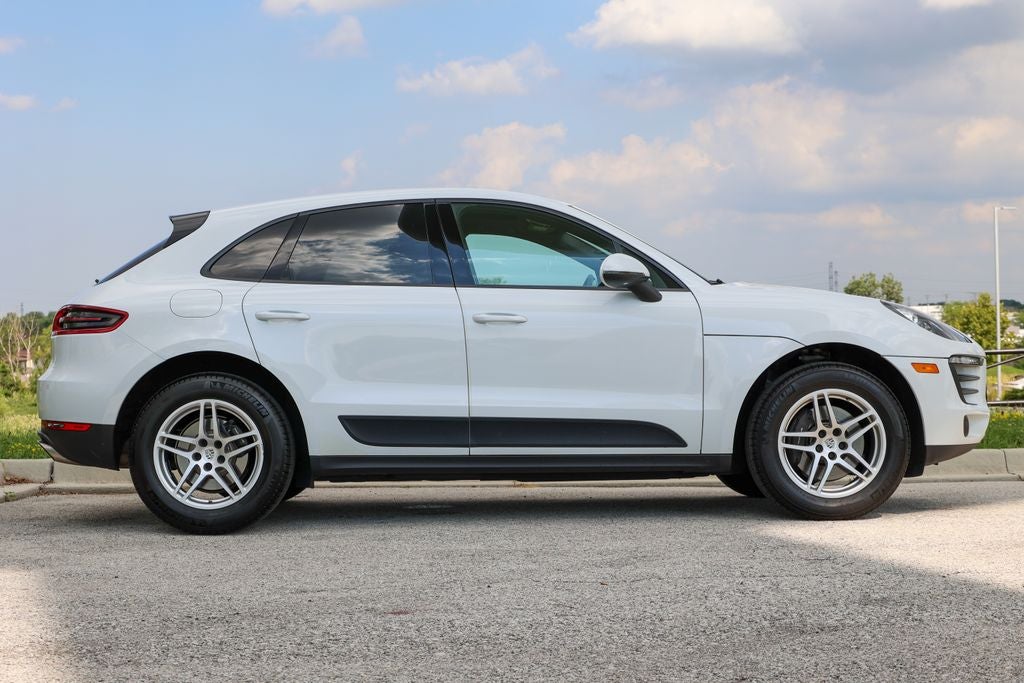 2017 Porsche Macan Base