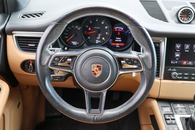 2017 Porsche Macan Base