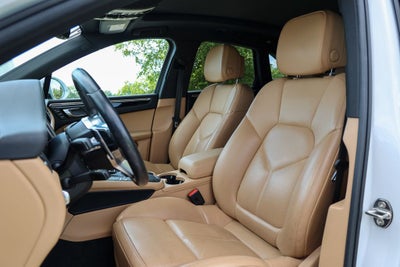 2017 Porsche Macan Base