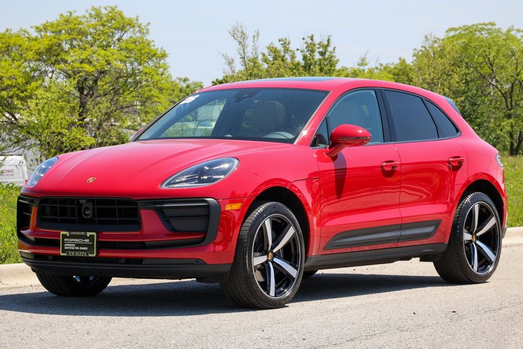 2026 Porsche Macan Base