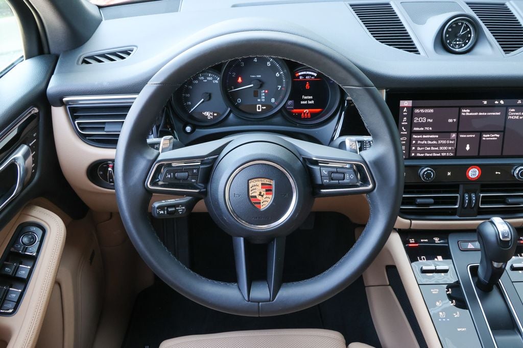2026 Porsche Macan Base