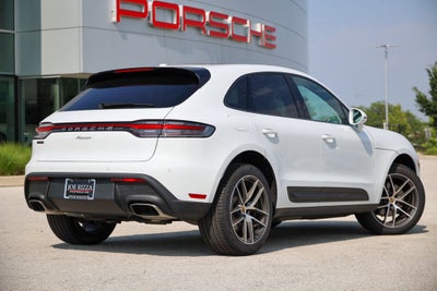 2026 Porsche Macan Base