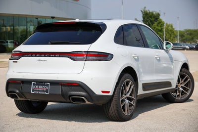 2026 Porsche Macan Base