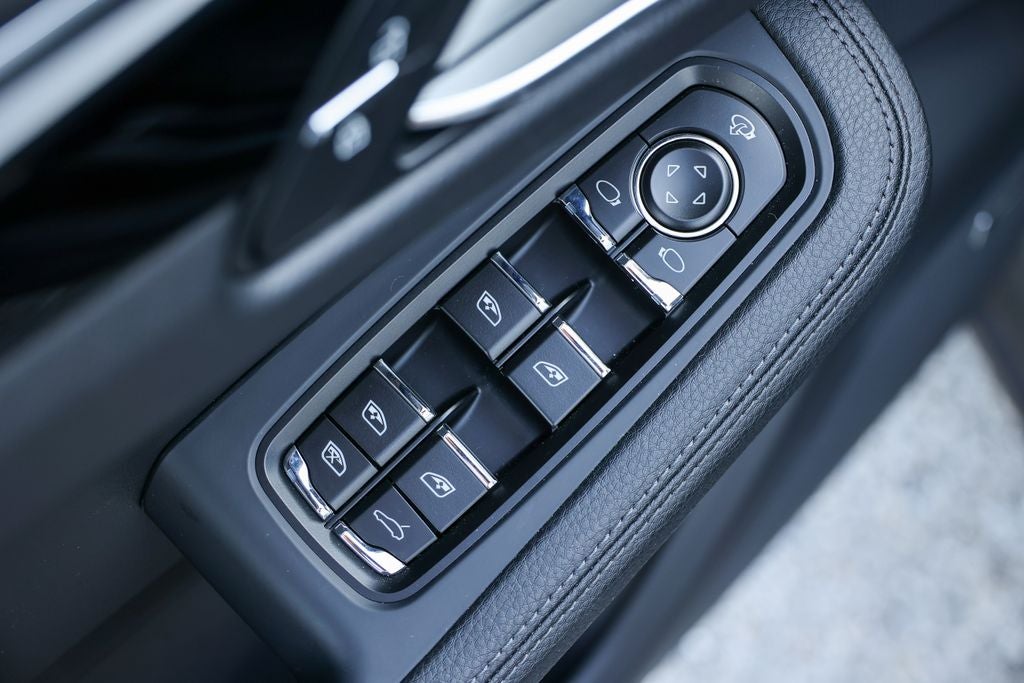 2026 Porsche Macan T