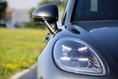 2026 Porsche Macan T