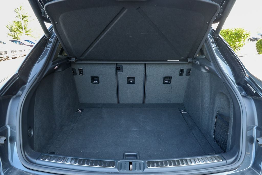 2026 Porsche Macan T