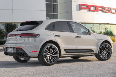 2023 Porsche Macan Base