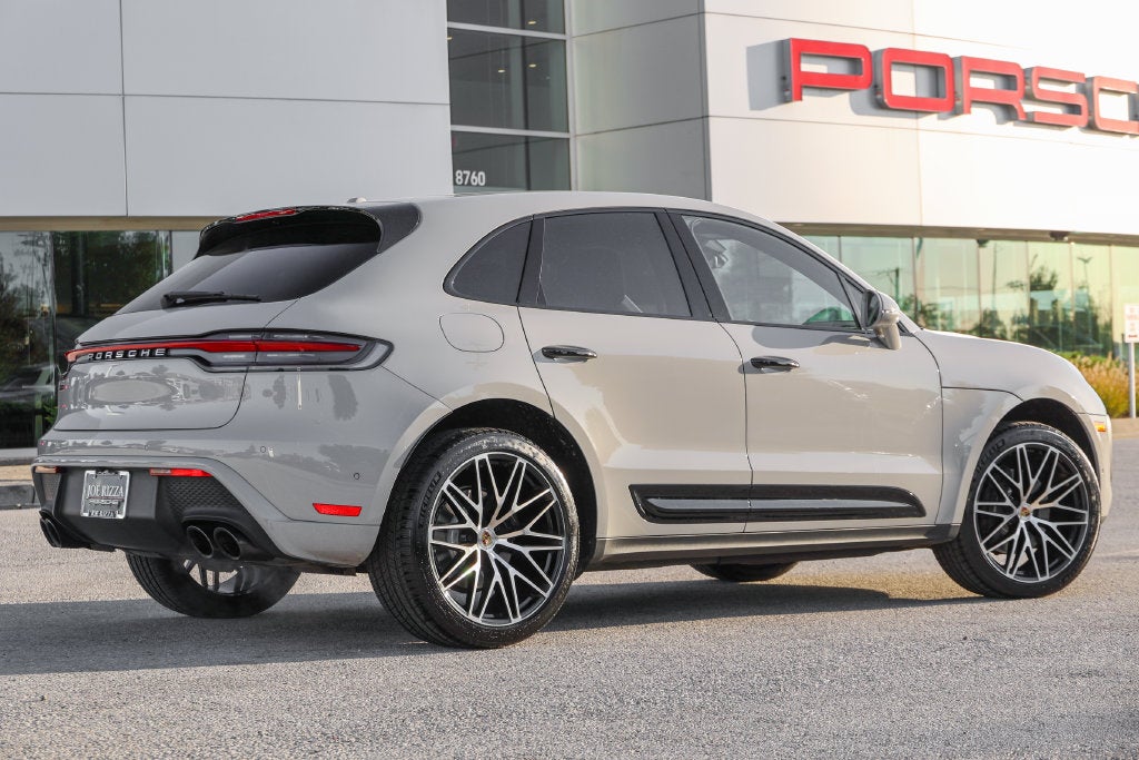 2023 Porsche Macan Base