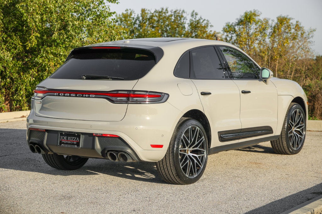 2023 Porsche Macan Base