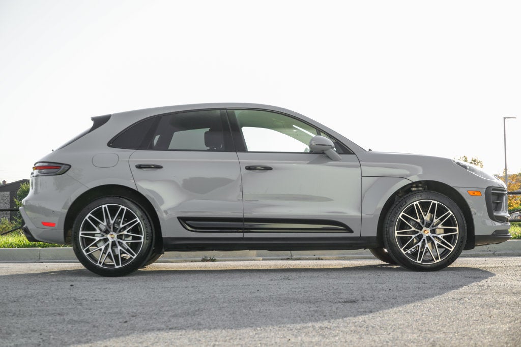 2023 Porsche Macan Base