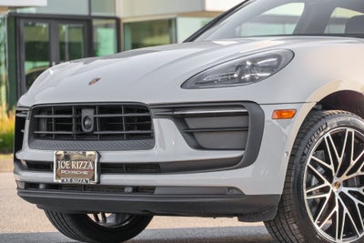 2023 Porsche Macan Base
