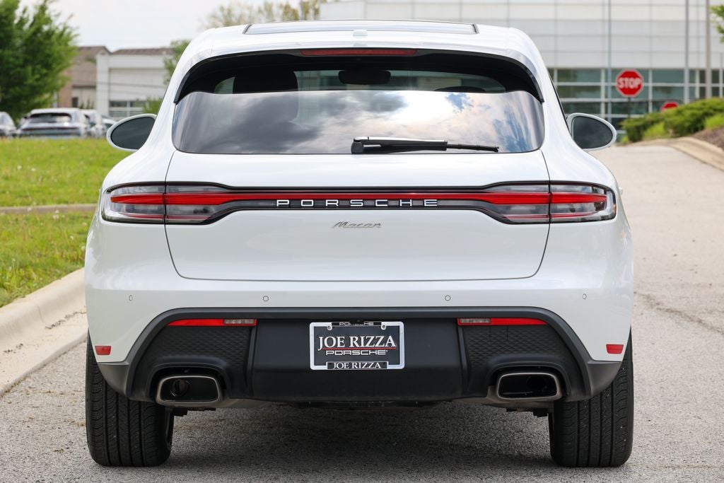 2023 Porsche Macan Base
