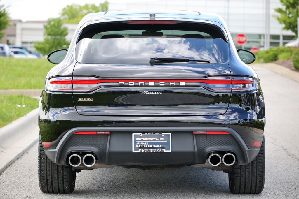 2026 Porsche Macan Base