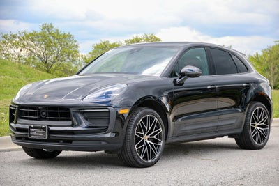 2026 Porsche Macan Base
