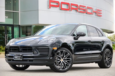 2026 Porsche Macan Base