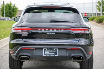 2026 Porsche Macan Base