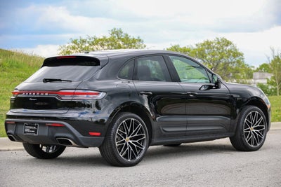 2026 Porsche Macan Base