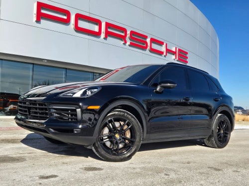 2022 Porsche Cayenne Base