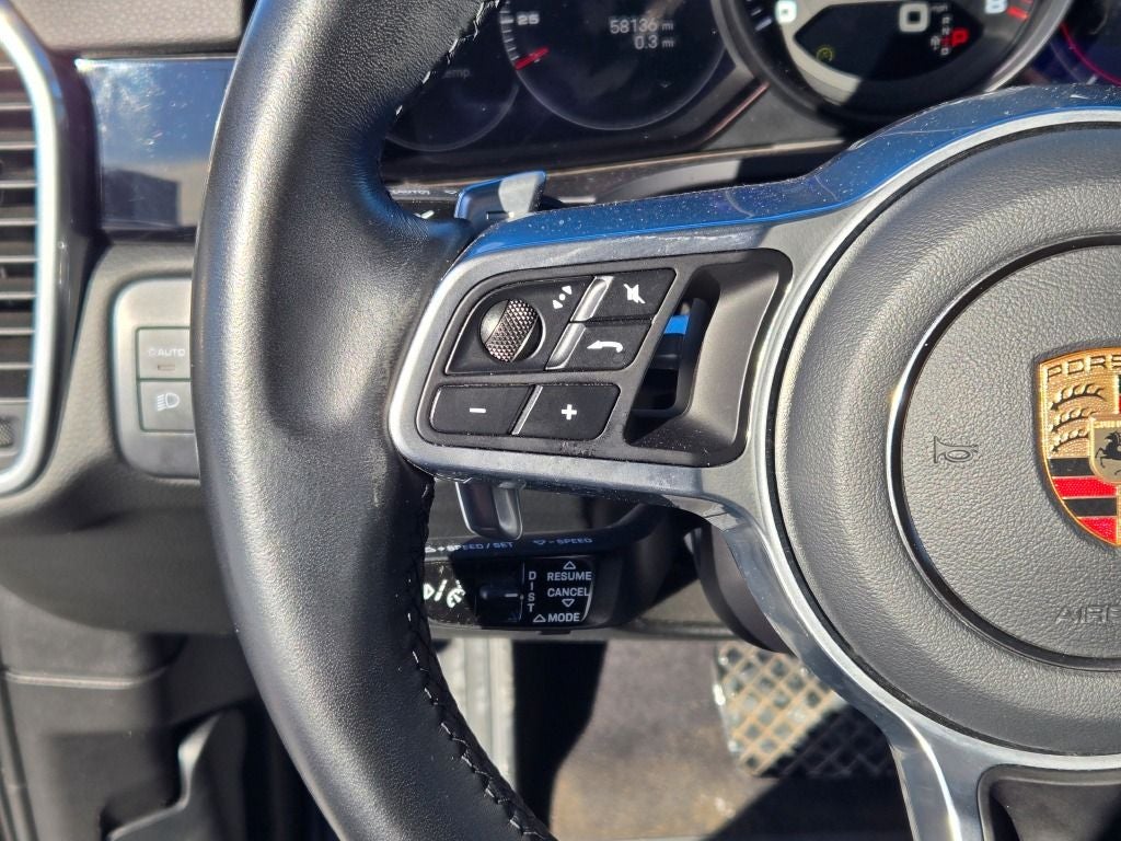 2022 Porsche Cayenne Base