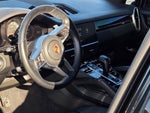 2022 Porsche Cayenne Base