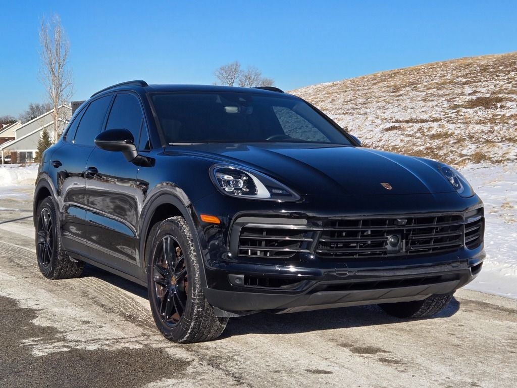2022 Porsche Cayenne Base
