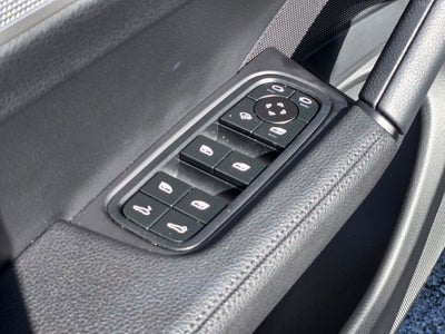 2025 Porsche Cayenne Base