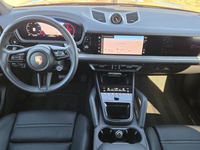 2025 Porsche Cayenne Base