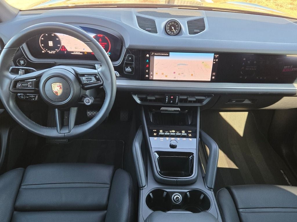 2025 Porsche Cayenne Base