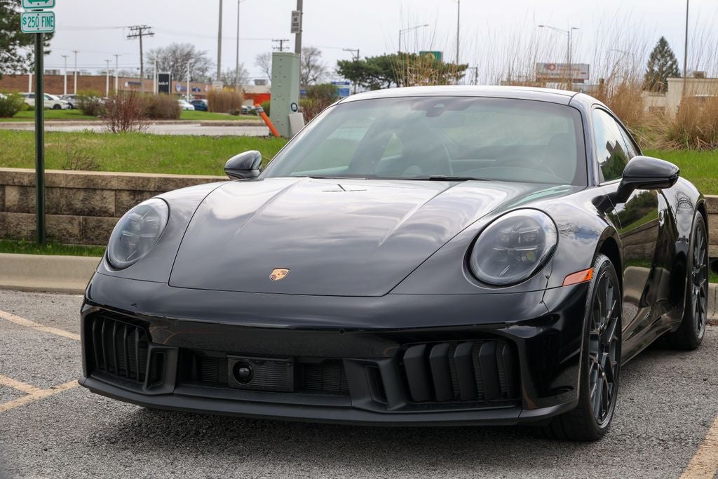 2025 Porsche Cayenne Base