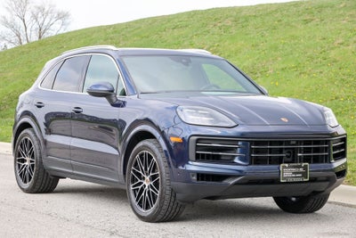 2025 Porsche Cayenne Base