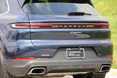 2025 Porsche Cayenne Base